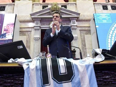 El emotivo homenaje a Diego Maradona en la Cámara de Diputados