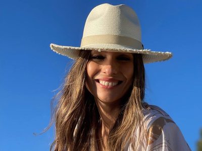 Pampita le saca provecho al vestido que será tendencia esta primavera: cómo combinar la prenda que es un must de tu placar