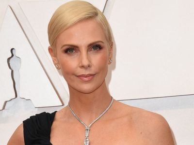 Charlize Theron develó que fue discriminada cuando hizo "La Estafa Maestra": "Fue tan insultante"