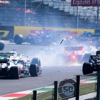 Fórmula 1: victoria de Lewis Hamilton en una carrera repleta de accidentes