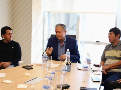 Figueroa y el Sindicato de Petroleros Privados buscan fortalecer el desarrollo de Vaca Muerta