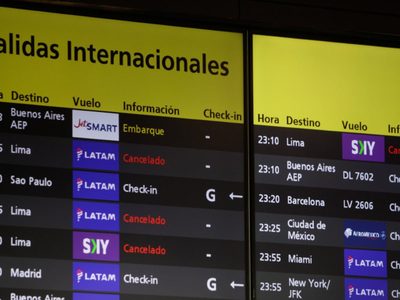 Controladores aéreos anuncian paros: cuándo serán y qué pasará con los vuelos