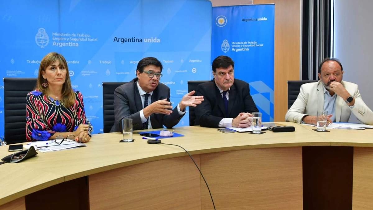 El Consejo del Salario del Gobierno nacional. Fuente: (Twitter)