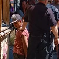 Un hombre robó una mochila a turistas en San Martín de los Andes y cayó por usar la tarjeta de crédito en una pizzería