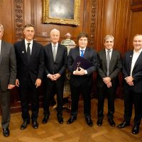 Que exhibió Javier Milei ante los enviados de J.P. Morgan
