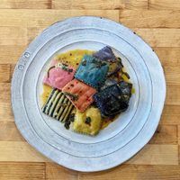 Las pastas multicolor que son éxito en Instagram