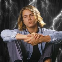 En medio del éxito, el final trágico de River Phoenix reveló una trama de dolor y desamparo