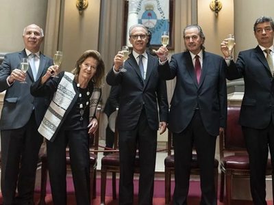 Papelón: la Corte Suprema da marcha atrás y seguirá de feria