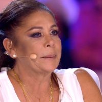 Isabel Pantoja rompe en llanto durante la primera gala de “Idol Kids”