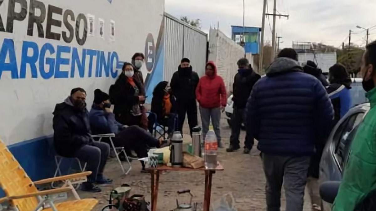 Son 12 los trabajadores afectados. Fuente: (Twitter)