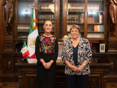 Sheinbaum recibe a Michelle Bachelet en Palacio Nacional