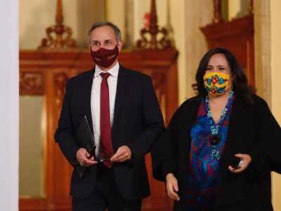 López-Gatell niega que el próximo viernes inicie la vacunación a adultos mayores