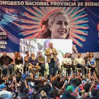 Alberto Fernández a favor de que “los que más ganan sean los que más aporten”