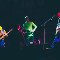 Poderoso cierre de Vive Latino: Red Hot Chili Peppers, Los Bunkers, Enjambre y Pesado