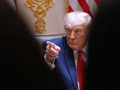 Trump desmiente reportes de que Irán dejó la mesa de negociaciones para poner fin a la guerra