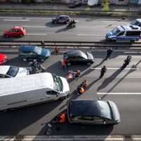 Protestas climáticas tratan de paralizar el tráfico de Berlín