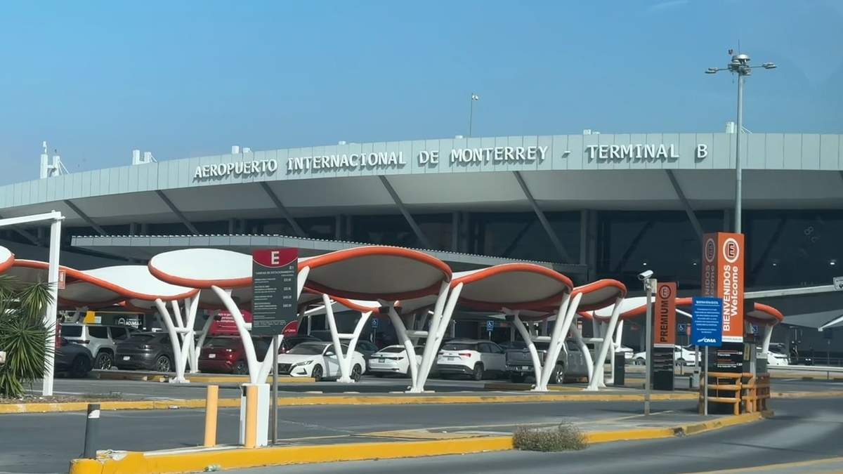 El académico Leonardo Ariel Escobar fue visto por última vez en el aeropuerto de Monterrey