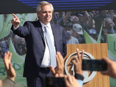 Alberto Fernández encabeza un congreso del Frente de Todos