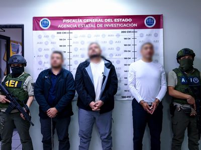 Detienen a tres policías de Mexicali por la desaparición de cuatro personas