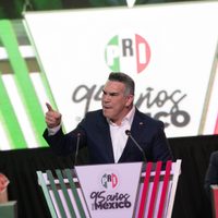 “Por el bien del priismo”, dice Alito Moreno al avanzar en su reelección