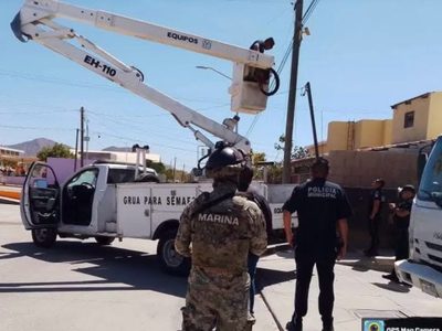 Retiran 400 cámaras “parásitas” en Baja California