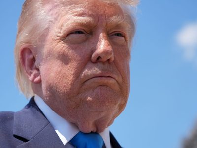 Trump amenaza el envío de remesas; alertan de “catástrofe” para México
