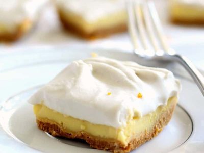 Cuadraditos de limón y crema: una combinación única, en una receta fácil e irresistible para quedar como un chef