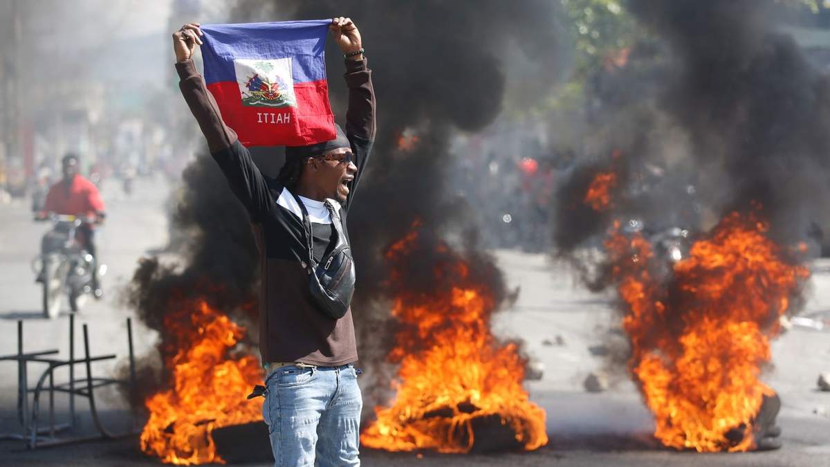 Un manifestante en Haití