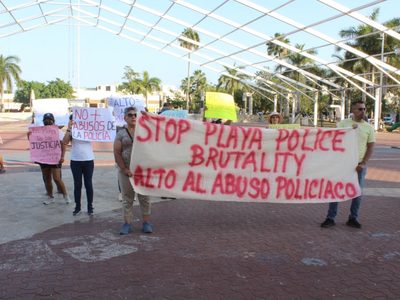 Protestan en Playa del Carmen contra abusos de la Policía Municipal