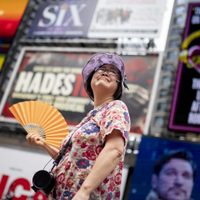 Alertas por calor e inundaciones afectan a casi 200 millones de personas en EU