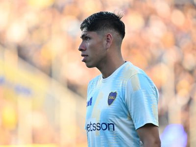 Tras ausentarse del entrenamiento: la situación de Carlos Palacios en Boca