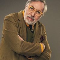 Luis Brandoni sufrió una caída y debieron internarlo