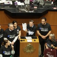Ricardo Anaya reta a morenistas a ponerse playeras con la leyenda “Yo con Rocha”