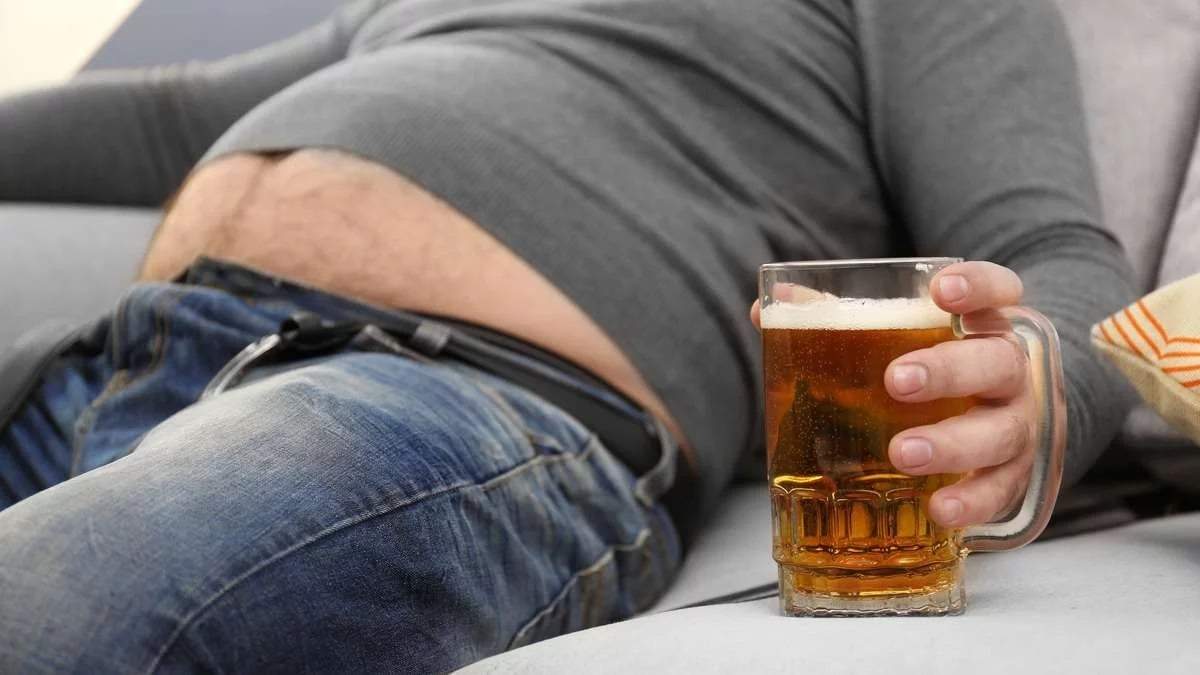 Ejercicio para eliminar la panza cervecera. Fuente: (Instagram)