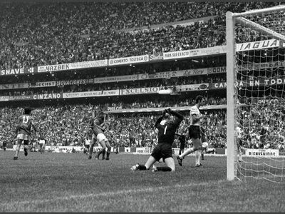 'Un futbol inalcanzable”: así recuerdan los italianos el "partido del siglo"