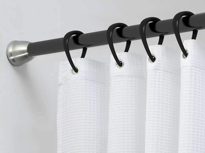 Si vas a cambiar la cortina del baño, no tires los ganchos: creá una hermosa y útil bandeja