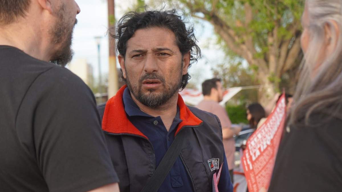 Andrés Blanco propuso romper con el FMI y desconocer la deuda externa. Fuente: (Prensa Frente de Izquierda)