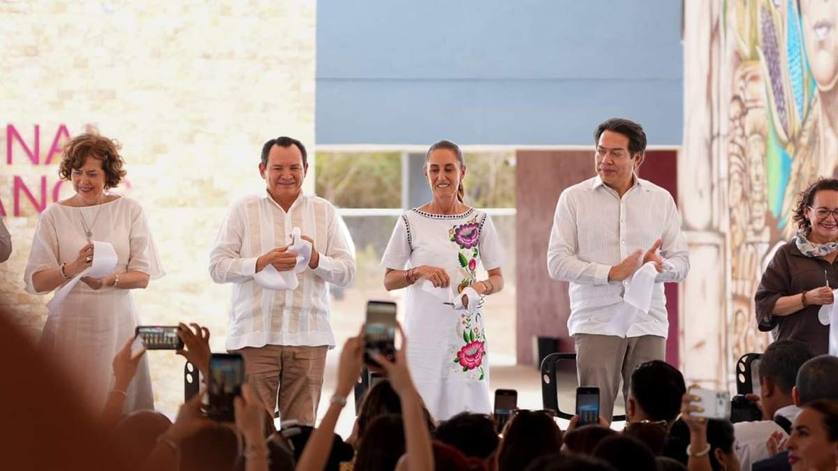 La presidenta Claudia Sheinbaum con el gobernador Joaquín “Huacho” Díaz Mena, de gira en Yucatán, el sábado 16 de mayo de 2026