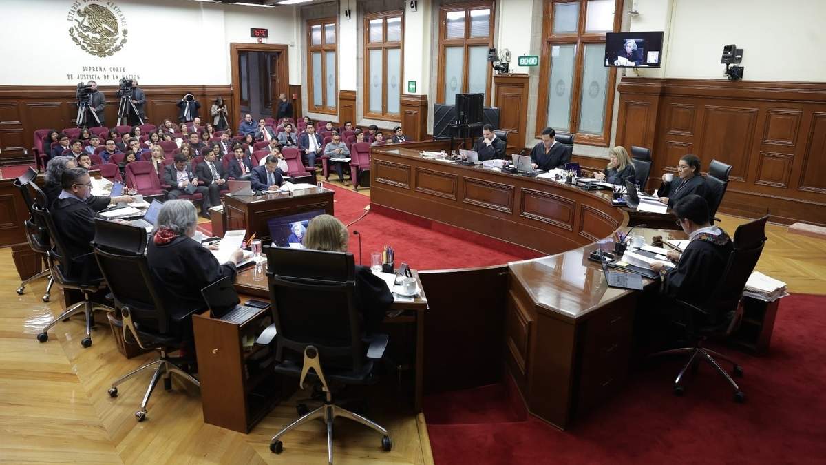 Sesión en la Suprema Corte
