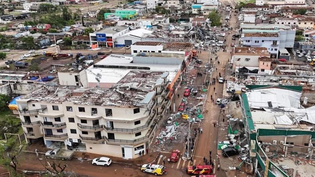 Daños causados por el tornado en Paraná