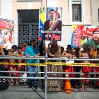 'Del gobierno no me saca nadie”: Maduro a opositores