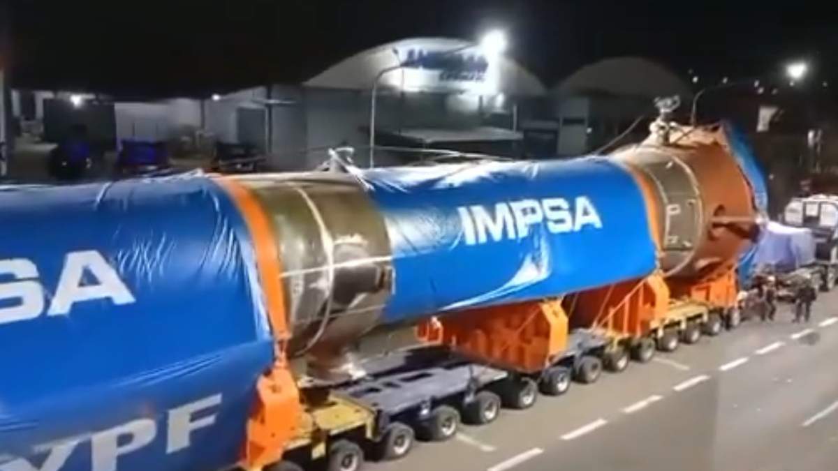 Demoran el traslado del reactor "más grande del país"