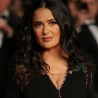 "¡De un lado a otro!" Salma Hayek movió sus caderas y dejó a todos sus fans con ganas de bailar