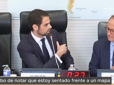 El embajador de 34 años que se plantó para defender la soberanía de Malvinas