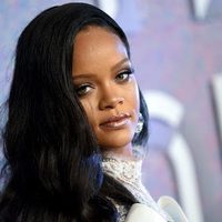 ¡El amor está en el aire! Rihanna confirma su relación con importante cantante. ¿Quién es?
