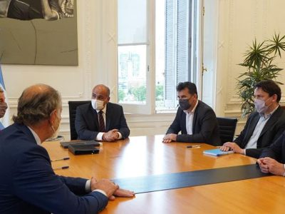 La Secretaría de Energía firmó un acuerdo con ARSAT para ampliar la conectividad digital