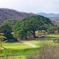 El club de golf en Huatulco, de luz a sombra en manos de Salinas Pliego