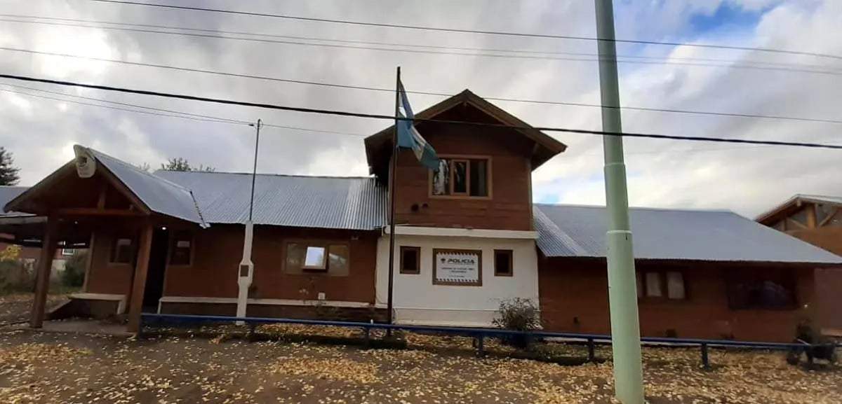 Comisaría de la Mujer, Niñez y Adolescencia de la localidad de San Martín de los Andes. Fuente (RSM)
