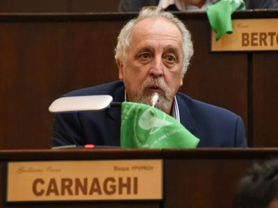 El diputado Carnaghi desmintió a Gutiérrez por la ley de hidrocarburos: “Se discutió con la OFEPHI”
