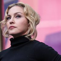 ¡Abrazos para todos! Madonna se olvidó del coronavirus y asistió a una marcha por George Floyd